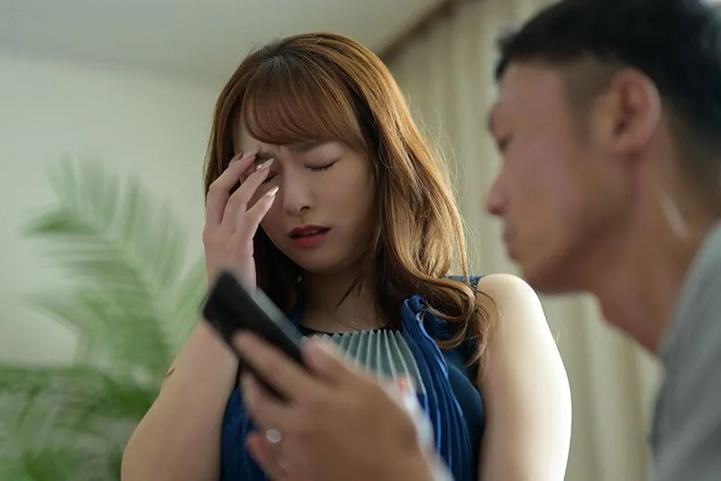 Người vợ sốc khi anh xã tâm sự về ước muốn nhìn vợ yêu bị người khác địt