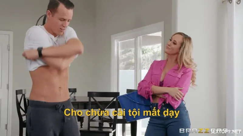 Dạy dỗ thằng con riêng của ông xã vietsub