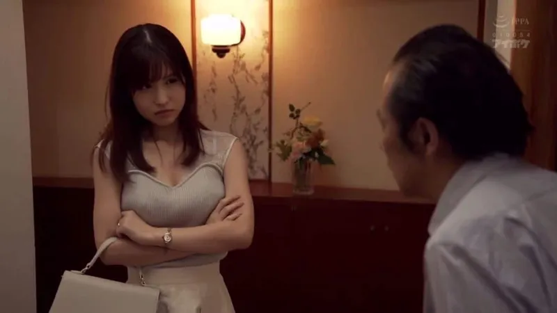 Gừng càng già càng cay, chồng già đưa cô vợ trẻ lên đỉnh mỗi ngày